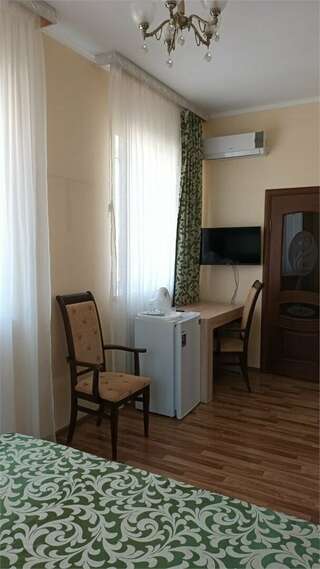 Гостиница Вап Ейск Комфорт двухместный-1