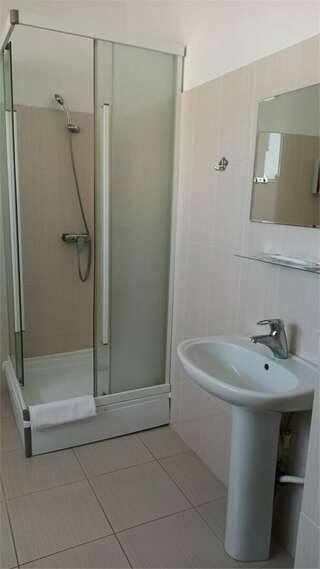 Гостиница Вап Ейск Комфорт двухместный-3